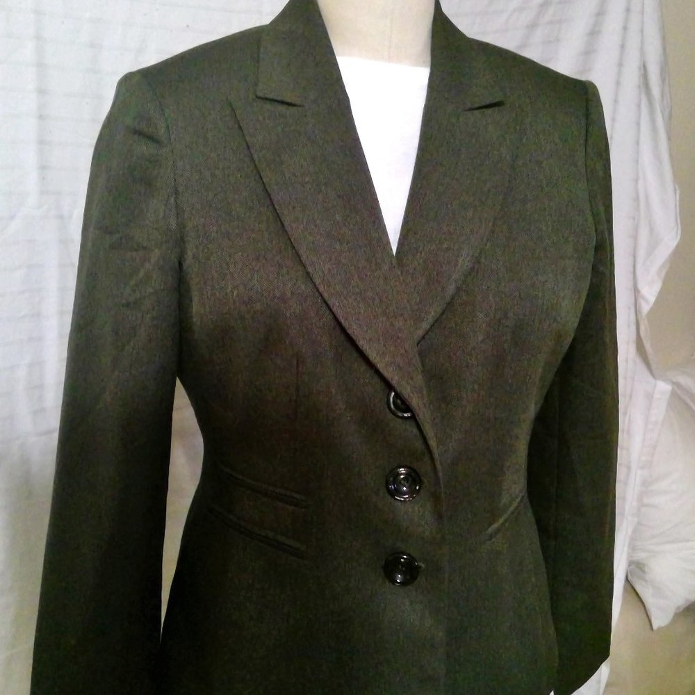 Evan Picone 2 PIece Fully Lined Suit